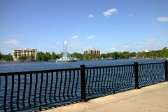 Lake Eola Fountain and Waterfront Promenade, Orlando