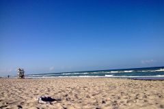 Florida Atlantic Beach with Lifeguard Stand and Open Horizon