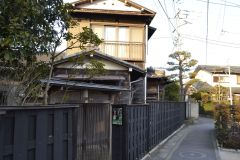 Street scene in Kamakura, Japan