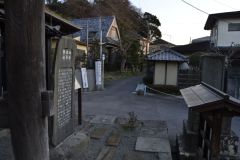 Street scene in Kamakura, Japan