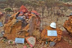 Monuments for died mining worker near Tom Price, Western Australia