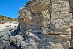Layered rock at Little Parakeet Bay, Western Australia