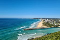 Currumbin Alley and Pacific coastline from Burleigh Headland