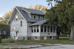 Weathered Early-20th-Century House in Odell